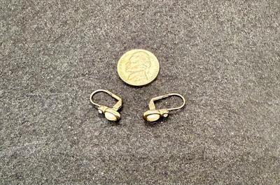 Sale Photo Thumbnail #521: For pierced ears, in good condition.