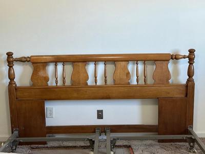 Vintage Solid Wood Spindle Headboard – King Size