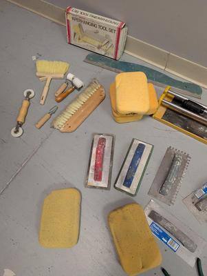Array Of Tiling Tools & Wall Paper Tools