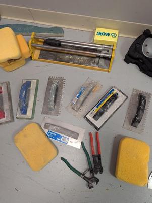 Array Of Tiling Tools & Wall Paper Tools
