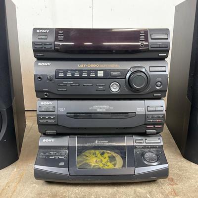 1172 SONY LBT-D590 Controlled Compact Hi-Fi Stereo System & Dual S.A.W Super Woofer