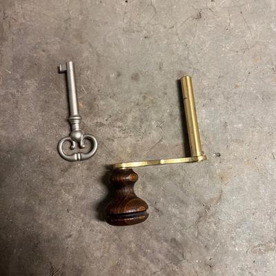 Howard Miller Urban II Grandfather Clock (G-BC)