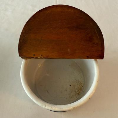 Wall Mount Porcelain Salt Cellar & More Vintage Porcelain Dishes (DR-HS)