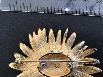 Marvella Vintage Daisy Brooch Teal and Gold Toned Signed