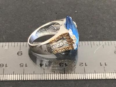 Blue Glass Chunky Statement Ring. Gold silver Tones