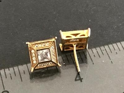 Screw on Back Fashion Earrings