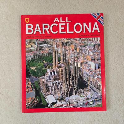 LOT 26Z: Japanese Costume: History and Tradition, Listen to Her Voice: Women of the Hebrew Bible by Miki Raver. and More