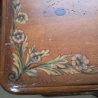 LOT 28Z: Small Dresser and Lamp