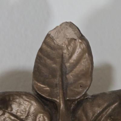 LOT 31X: Nightstand and Decorative Mirror