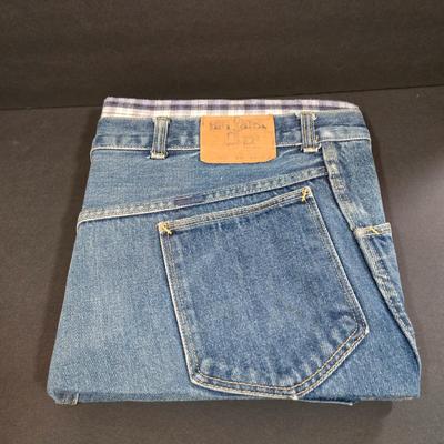 LOT 81X: School Supplies Including Denim Binder, Folder, Note Pads, Address Book, and More