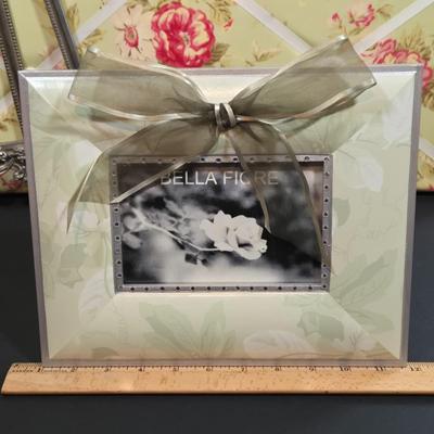 LOT 83X: Picture Board, Frames, Albums, Easels, and More