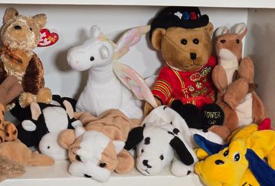 LOT 84X: Large Lot of Stuffies, TY Beanie Babies, and More