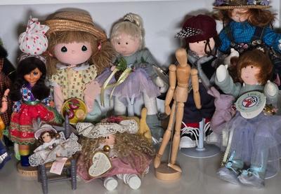 LOT 85X: Large Dollie Lot Including Seymour Mann, Precious Moments Dolls and More