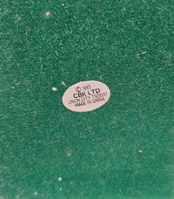 LOT 86X: Three Flowered Hat Boxes, Glass Paper Weight, Flower Pens, and More