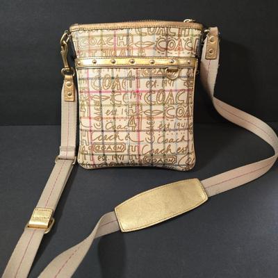 LOT 87X: Coach Cross Body Bag and Clutch