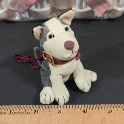 LOT 91X: Ceramic Basket, Snow Globe, Coin Banks, and More