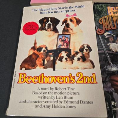 LOT 94X: Nancy Drew Books, Wishbone Mysteries, and More/ Great Stocking Stuffers!