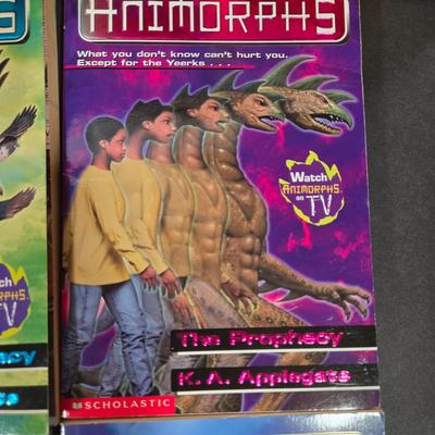 LOT 95X: Scholastic Animorphs Books