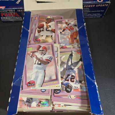 LOT 113Z: Four Boxes of 1993 Pro Set Power Football Trading Cards