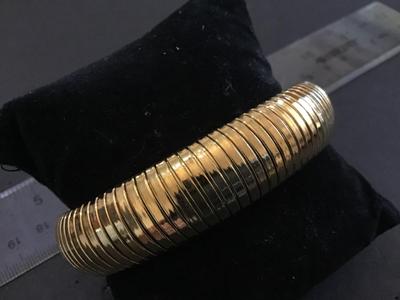 Sale Photo Thumbnail #84: Excellent