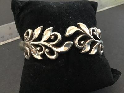 Sale Photo Thumbnail #110: Nice