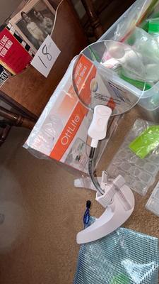 LIGHT UP BOARD, MAGNIFYING OTT LIGHT, DIAMOND PICTURE JEWELS AND ALL YOU NEED FOR APPLICATION