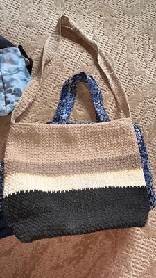 LIZ CLAIBORNE, DSW DUFFLE BAG AND TWO MATCHING TRAVEL BAGS