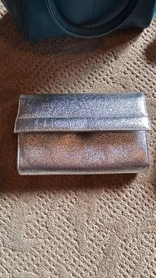 JEWELL BY THIRTY-ONE PURSE, TRAVELON BAG, BERNE‘ CLUTCH AND BLACK SHOULDER BAG