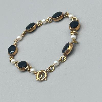 LOT 2: Vintage 12K Gold Fill Gorman Cultured Pearl Bracelet and Screwback Earrings Set