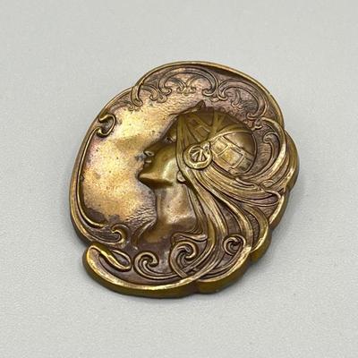 LOT 3: Four Vintage Pins / Brooches Including One Sterling Signed Les Bernard