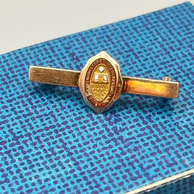 LOT 4: Vintage 10K Gold Lehigh University Pin - 2.6 gtw
