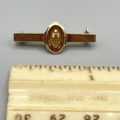 LOT 4: Vintage 10K Gold Lehigh University Pin - 2.6 gtw