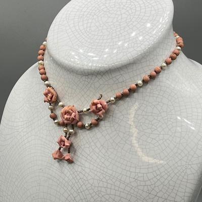 LOT 5: Vintage Jewelry Collection