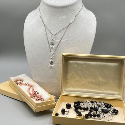 LOT 5: Vintage Jewelry Collection