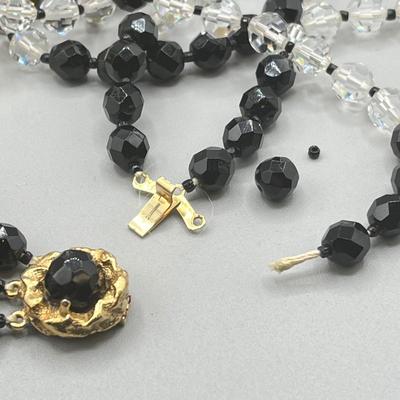 LOT 5: Vintage Jewelry Collection