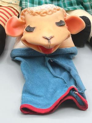 LOT 7: Vintage Dolls / Toys - Raggedy Ann and More