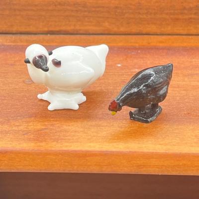 LOT 8: Collection of Miniature Figurines in Mini Display Hutch