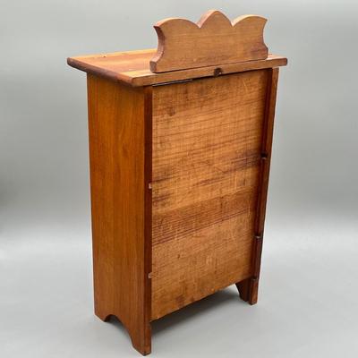 LOT 8: Collection of Miniature Figurines in Mini Display Hutch