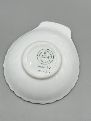LOT 9: English China Collection