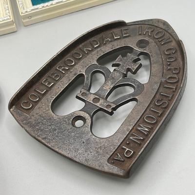 LOT 10: Trivets and Decorative MCM Painted Tiles