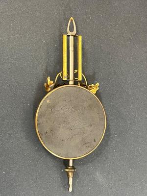 LOT 11: Antique / Vintage Wm. L. Gilbert Clock Co. Mantle Clock