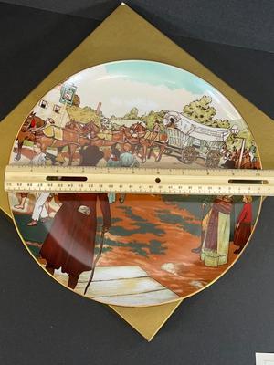 LOT 12: Vintage DuPont Items - Hamilton Wall Clock and Commemorative Plate