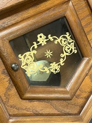 LOT 12: Vintage DuPont Items - Hamilton Wall Clock and Commemorative Plate