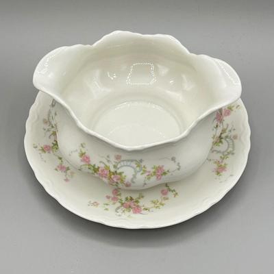 LOT 13: American Pottery Ceramics Collection - Stangl and More