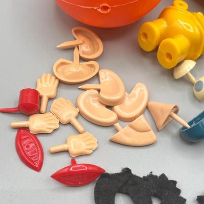 LOT 14: Vintage Oscar the Orange and Mr. Potato Head Playset in Original Box