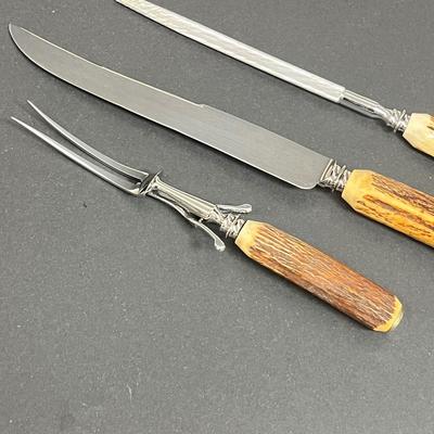 LOT 20: Picnic Basket and Vintage Stag Horn Cutlery Carving Set