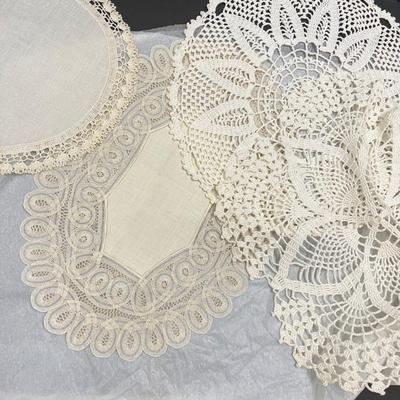 LOT 21: Vintage Doilies and Embroidered Linens