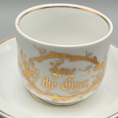 LOT 24: Trinket Dishes and Antique / Vintage Ceramic Souvenirs