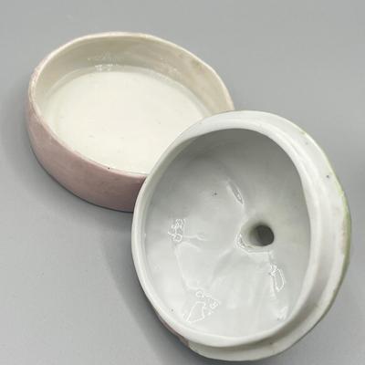 LOT 26: Antique / Vintage Trinket Dishes, Perfume Dauber