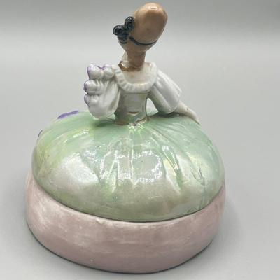 LOT 26: Antique / Vintage Trinket Dishes, Perfume Dauber